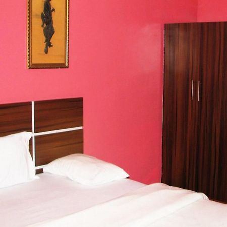 Room In Lodge - Londa Hotel And Suites Port Harcourt Esterno foto